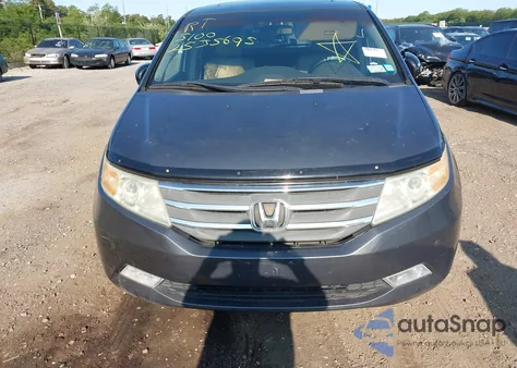 2011 Honda Odyssey Touring/Touring Elite from USA, damaged, VIN 5FNRL5H92BB027333